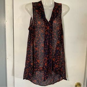 Romeo & Juliet Stars Sleeveless High Low Top with Tie Front Medium